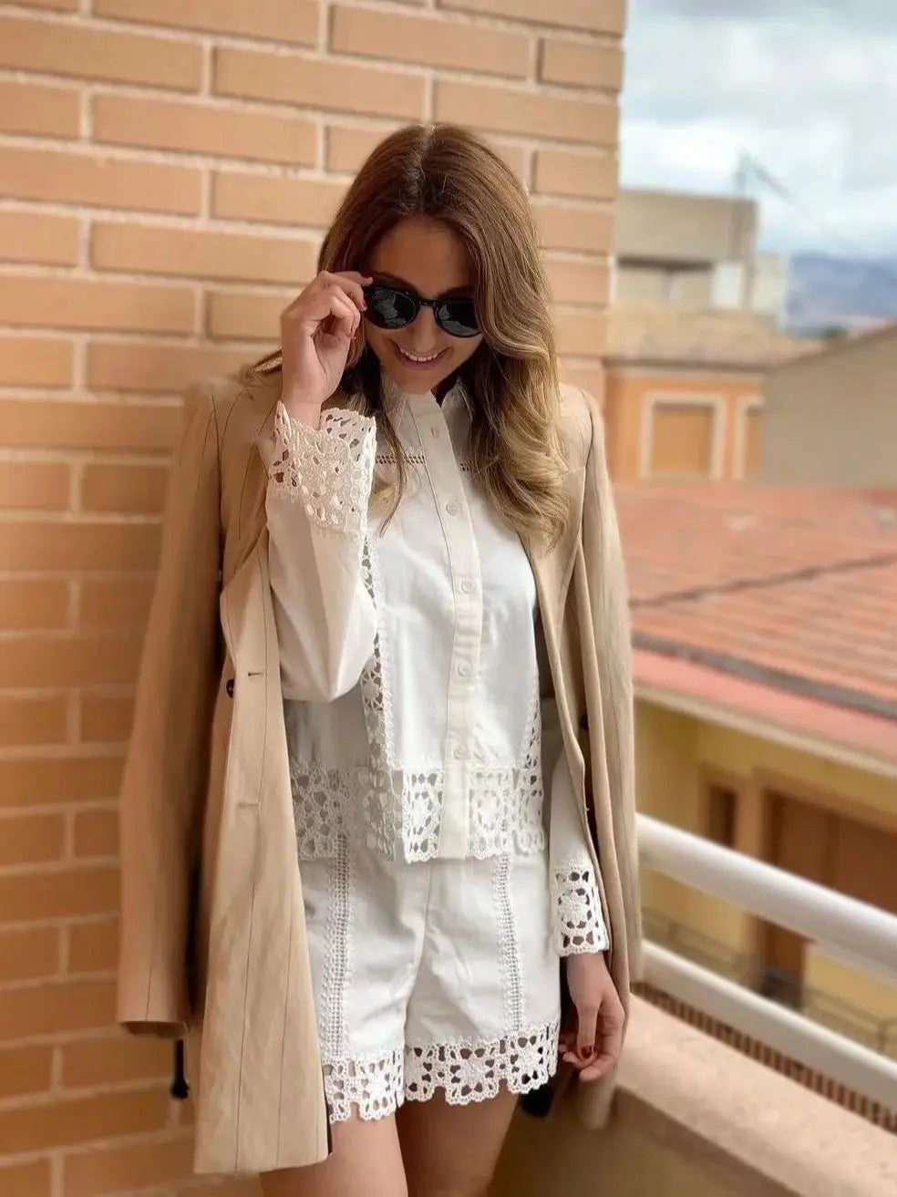 Camisa Feminina Detalhe Em Tricô Sandra