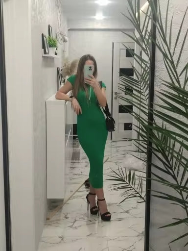 Vestido Midi Gola Alta Gabriela Milenar